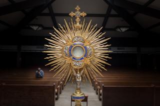 monstrance blessed sacrament monstrance blessed sacrament